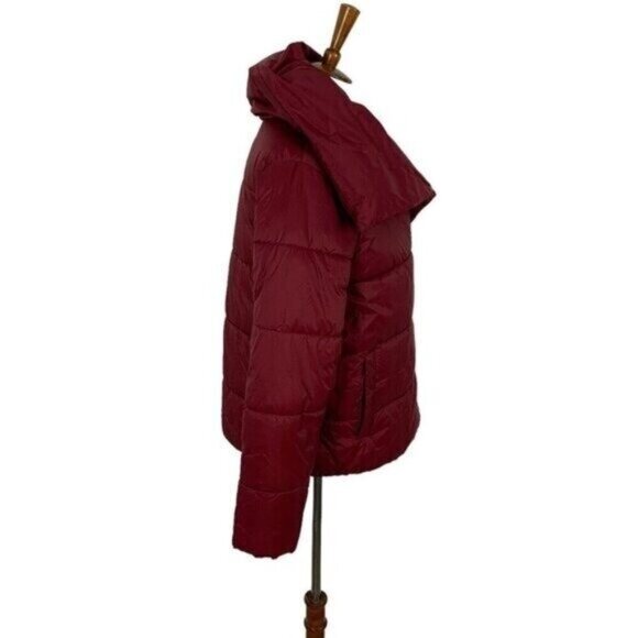 Banana Republic Puffer Jacket XS Red NWT Warm Winter Outerwear Cozy - Picture 3 of 8